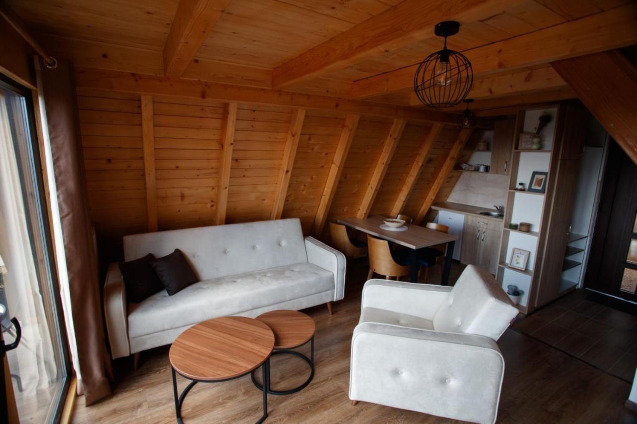 Zlatarski Cardaci โนวาวาโรช ภายนอก รูปภาพ