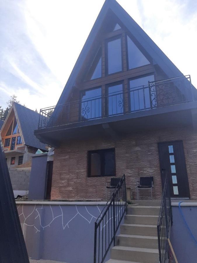 Zlatarski Cardaci โนวาวาโรช ภายนอก รูปภาพ